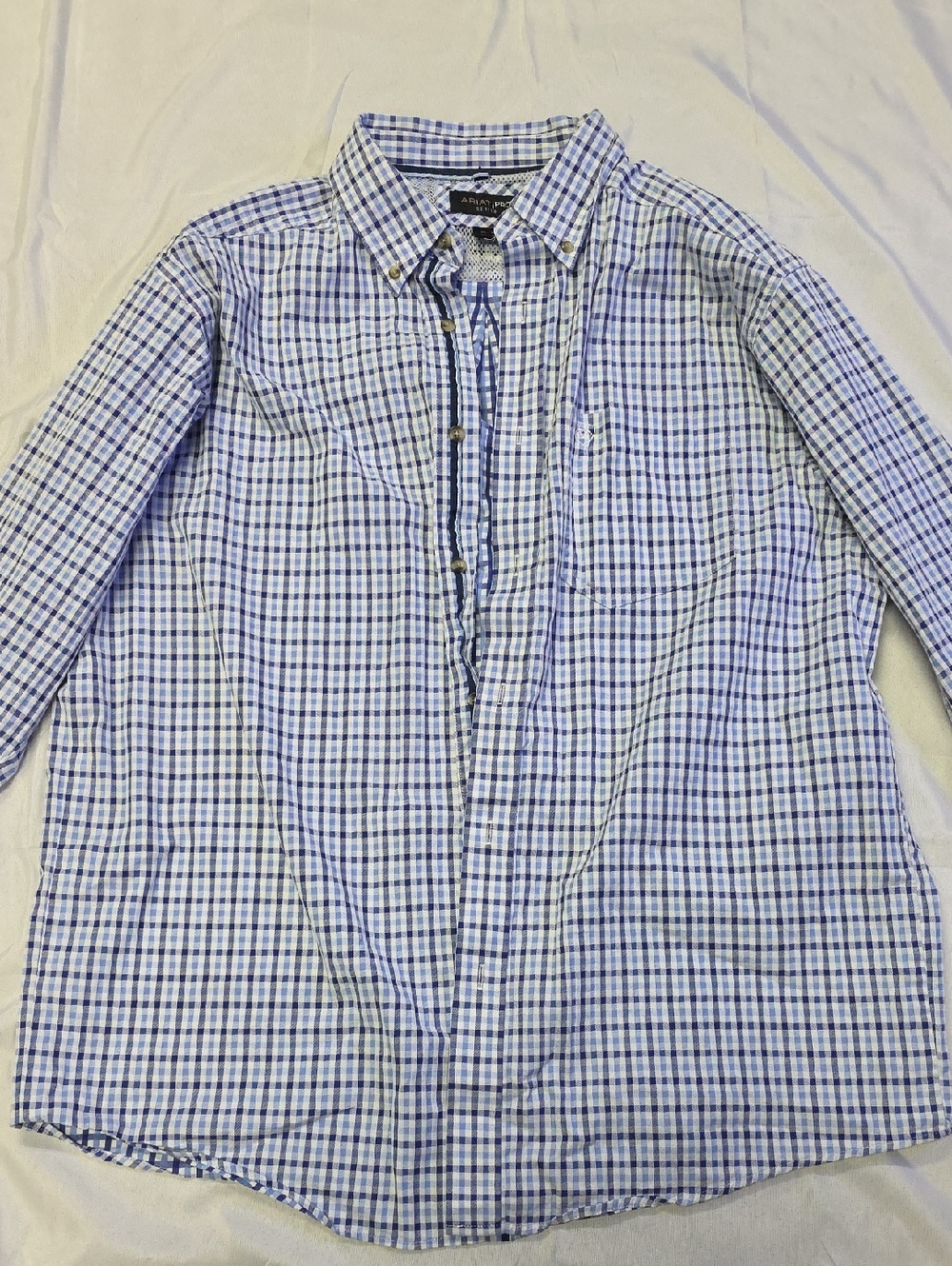 Ariat Men’s Blue and White Plaid Button-Down Shirt